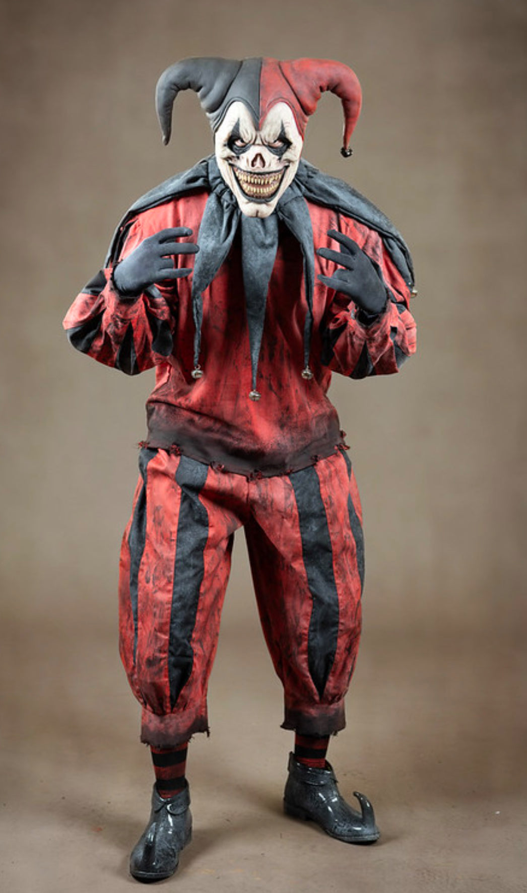 Fool Red/Black – Studio 1031 Concepts