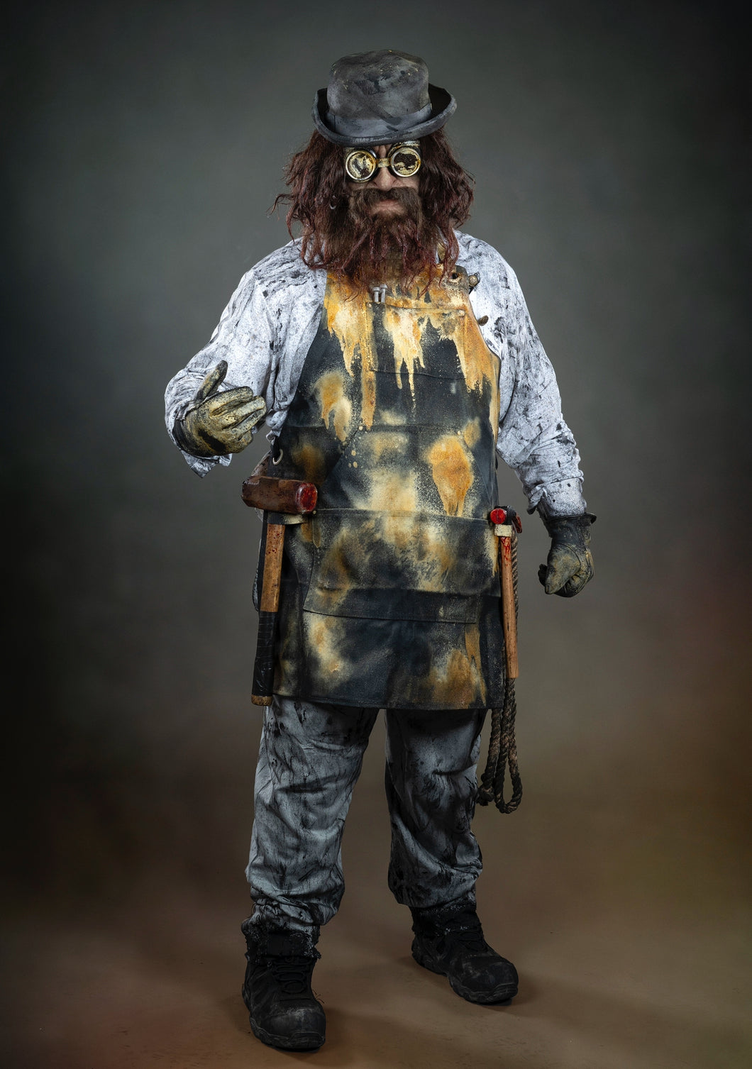 Forge (Hat, goggles, gloves, tools included)